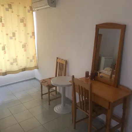 Pensionat In Next To Gradina And Sozopol 3*
