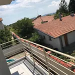 Къща за гости In Next To Gradina And Sozopol Черноморец