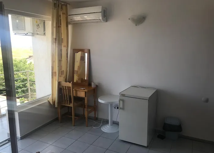 Guest house In Next To Gradina And Sozopol