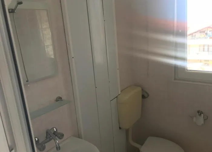 Guest house In Next To Gradina And Sozopol 3*