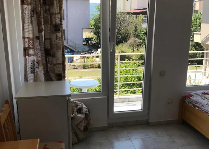 In Next To Gradina And Sozopol Guest house Chernomorets