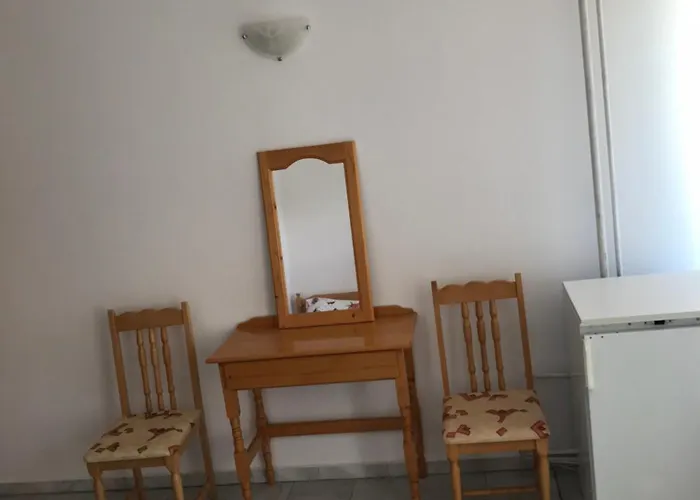 In Next To Gradina And Sozopol 3*