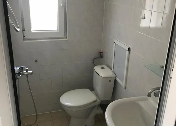 In Next To Gradina And Sozopol 3* Chernomorets